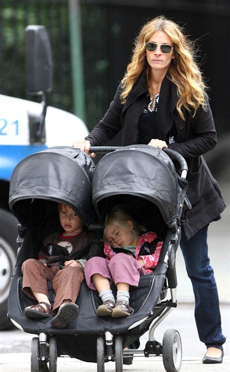 Julia Roberts Hazel And Phinnaeus From Mommy And Me Celeb Fashion All