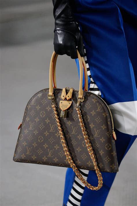Louis Vuitton 2020 Runway Bags Images