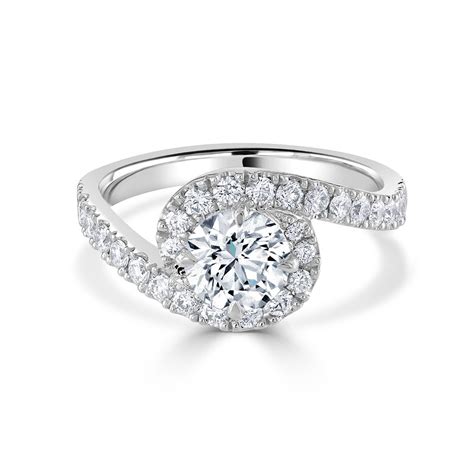 Round Brilliant Cut Platinum Diamond Ring David M Robinson