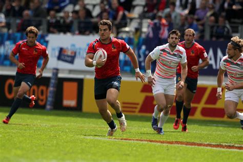 hsbc world rugby sevens series 2016 17 paris day 1