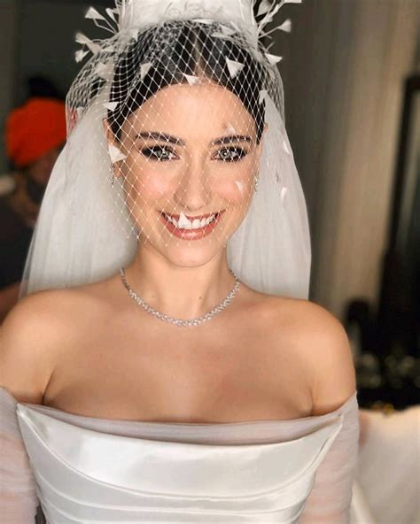 Edtv Bintang Turki Hazal Kaya Dah Kahwin