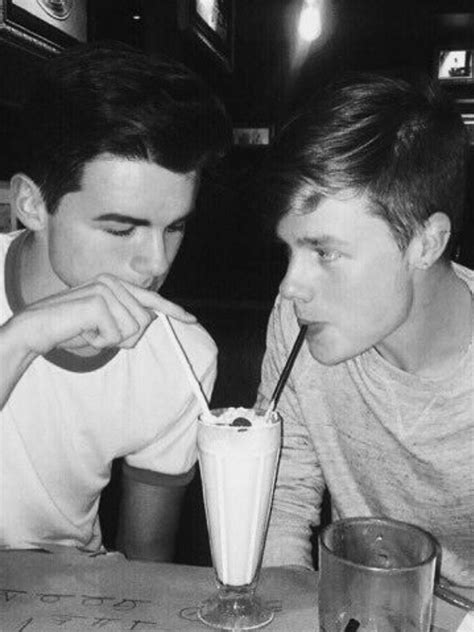 😍 Amor 💖 Vintage Couples Cute Gay Couples Gay Aesthetic Couple Aesthetic Gay Mignon Tumblr