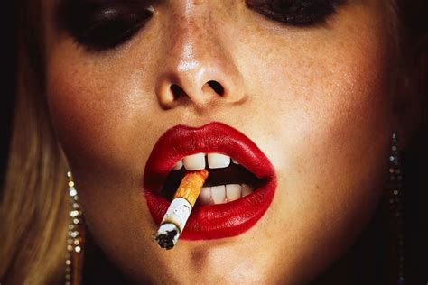 Lips Smoke for Schön Magazine on Behance Lips Mouth photography Lips drawing