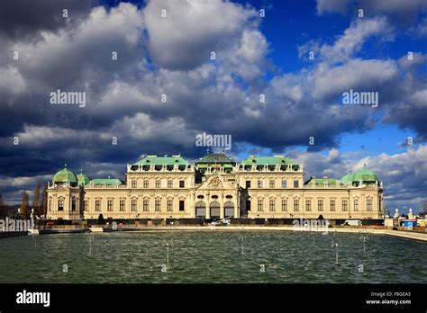 Oberes Upper Belvedere Palace Vienna Austria Stock Photo Alamy
