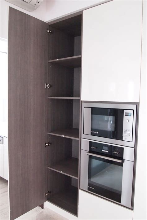 There are some typical ergonomic kitchen dimensions that ensure good planning and an efficient kitchen layout, which we have enumerated here. Plaster Ceiling & Partition Drywall Singapore: Kitchen cabinet