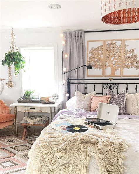 21 Whimsical Bohemian Bedroom Ideas Eclectic Bedroom Bedroom Design