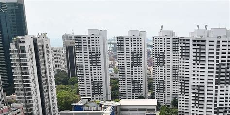 The housing & development board (hdb) is singapore's public housing authority and a statutory board under the ministry of national development. S&CC rebates worth S$134 million to be given to around ...