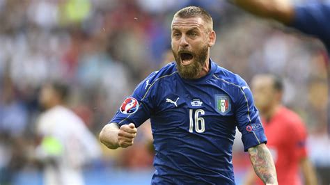 Daniele de rossi‏ @officialderossi 19 июл. Daniele De Rossi a 'major doubt' for Italy's clash with Germany | Football News | Sky Sports