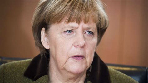 Merkel Til Grækenland Nu Er Det Nu Tv 2