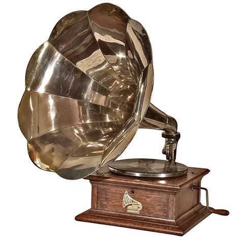 American Columbia Graphophone Tabletop Phonograph With Nickel Horn