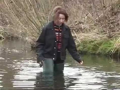 Loversofboots presents wellies & waders. Girls in Waders 102 - Video - on TubeHome com - YouTube