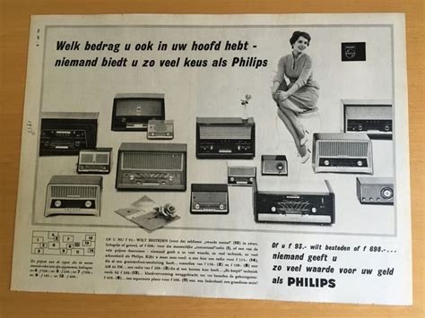 Het medium past bij haar, veel beter dan televisie. Ruim 80 originele weekblad-advertenties voor Philips ...
