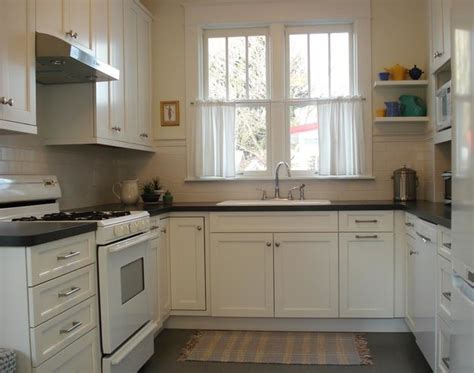 Uniform kitchen cabinets didn't exist before the 1920s, when they strategically appeared thanks to a design army's maneuvers for greater efficiency. 1920's Kitchen Update - Traditional - Kitchen - Columbus ...