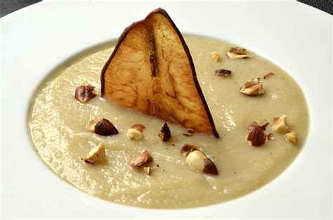 Velouté de panais poires et noisettes