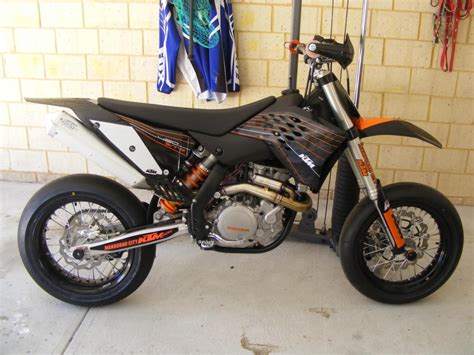 Facciamo manutenzione al ktm | + unboxing a sorpresa! 2010 KTM 450 SMR - Moto.ZombDrive.COM