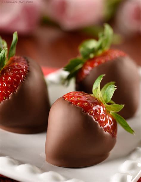 Food Photography Of Chocolate Dipped Strawberries Pittsburgh