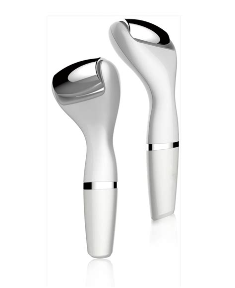 This Facial Massager Improves Abosorption With The Rotary Roller Head