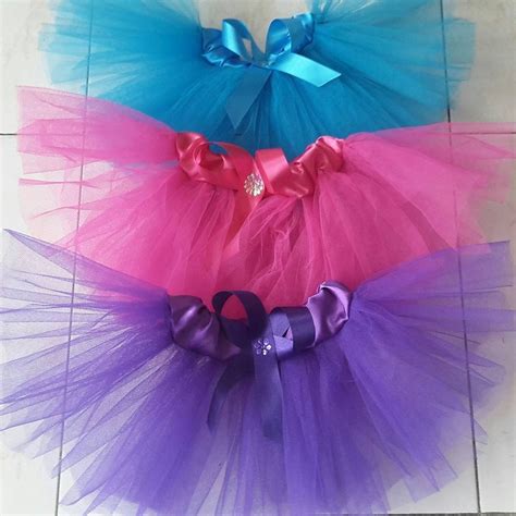 Dado que es muy transparente, es necesario conseguir una gran cantidad de tul para crear un tutú que puedas usar. Falda Tutu Tutus Niña Colores - $ 18.000 en Mercado Libre