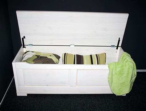 Ikea stuva babyzimmer february (52) blog info 2020 (105) february (27) january (78) 2019 (895). Massivholz Truhe 120x45x43cm Kiefer Sitztruhe Holztruhe ...