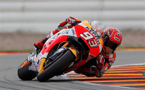 Watch marc marquez' first miracle save since comeback. Download wallpapers Marc Marquez, MotoGP, Repsol Honda ...