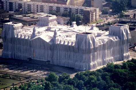 Public trust corporation act 1995. Wrapped Reichstag - ABC News (Australian Broadcasting ...