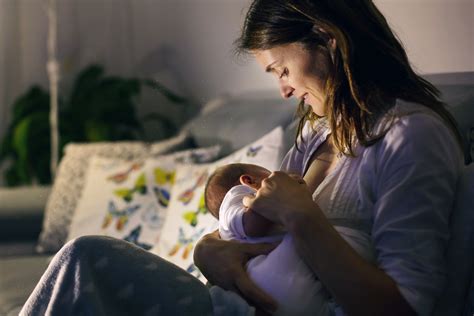 New Study Shows Breastfeeding Decreases Risks of SIDS