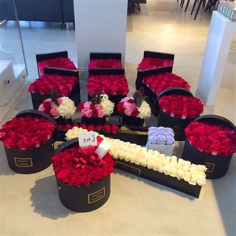 Source wholesale gift boxes from 2,463 reliable wholesalers. Cardboard round flower gift box hat boxes/Cylindrical ...