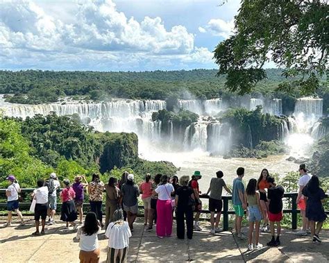 iguazu falls brazil side ≫ 1 day guided tour