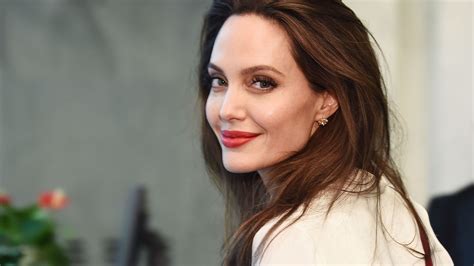 Angelina Jolie Afganistan İçin Instagram Hesabı Açtı Tamindir