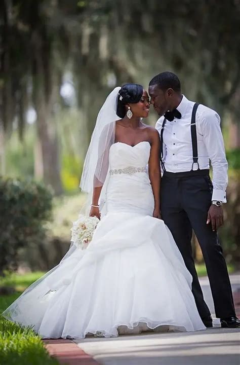 2017 Elegant African American Black Girl Wedding Dress Mermaid White Backless Long Bridal Dress