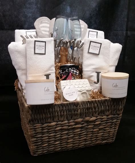 Besides being highly useful, traditional housewarming gifts were also ceremonial and symbolic. View this amazing closing or housewarming gift basket ...