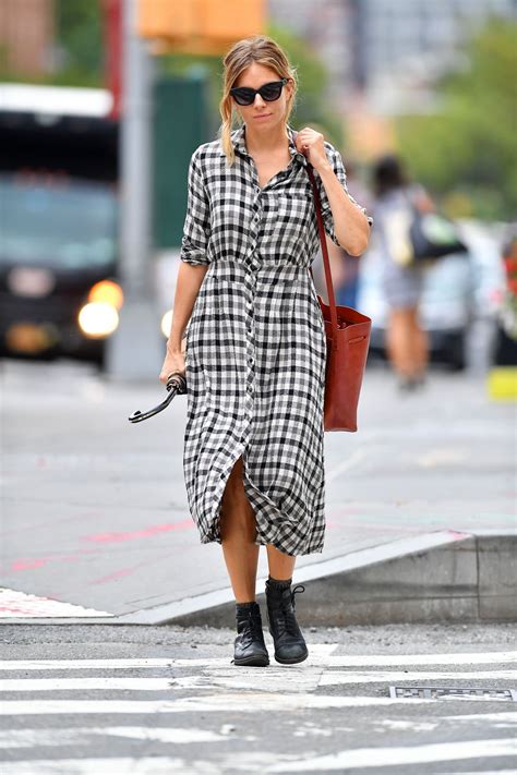 Sienna Miller Casual Style New York City 09202018 • Celebmafia