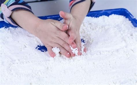 Make Fake Snow For Kids Winter Sensory Play Activity Ideas