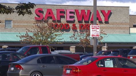 Owner Of Albertsons Safeway Asks Customers To Not Openly Carry