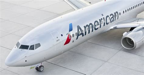 American Airlines Worker Stuck In Cargo Hold On Flight To Chicago