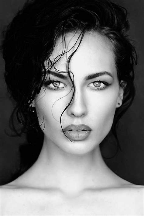 Pin By Yves C On Photo Black And White Portraits White Fashion