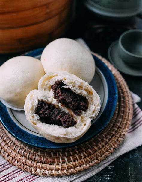 Chinese Steamed Red Bean Buns The Woks Of Life