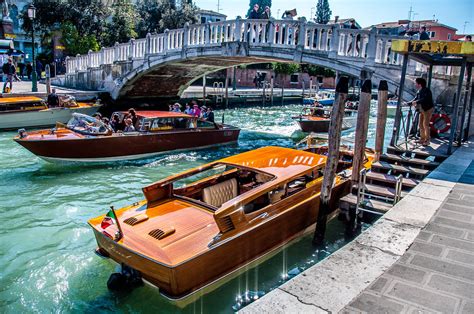 Venice Italy 15 Types Of Boats You Can Only See In La Serenissima