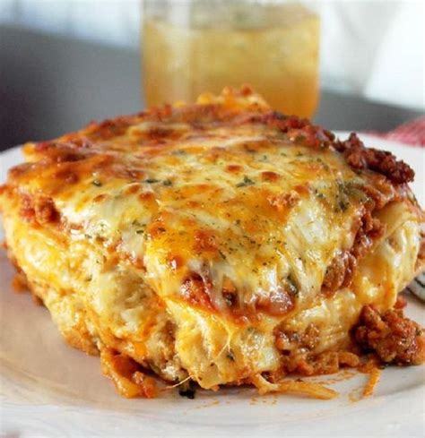 Soul food is a style of cuisine that is associated with african americans in the southern united states it uses a variety of ingredients and cooking styles. Experience the Magic of These Soul Food Recipes | Food ...
