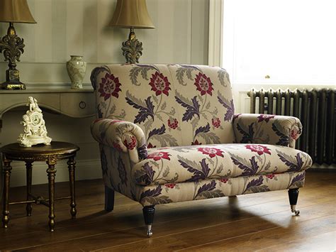 Low price guarantee and expert service for knoll. Petite Sofa | Derwent House