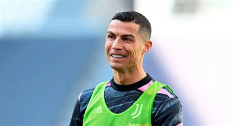 Cristiano Ronaldo Selección Portugal Cambio Físico Del Jugador De La