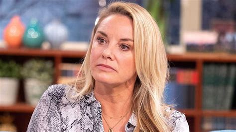 Eastenders Star Tamzin Outhwaite Pays Gut Wrenching Tribute To Late Mum