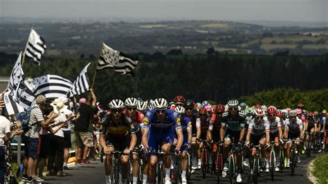We already know that the 2021 tour de france will start in brest, in brittany, on saturday, june 26, having originally been scheduled for a grand départ in copenhagen, denmark. Le Tour de France 2021 vers un plan "B" comme Bretagne ...