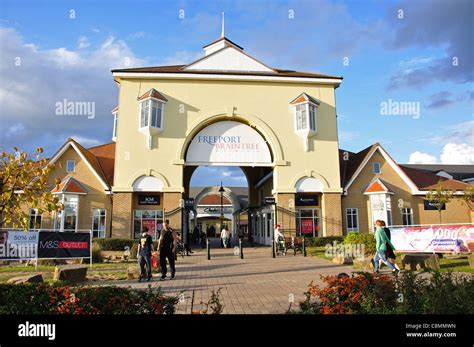 Entrance to Freeport Braintree Outlet Shopping Village, Braintree