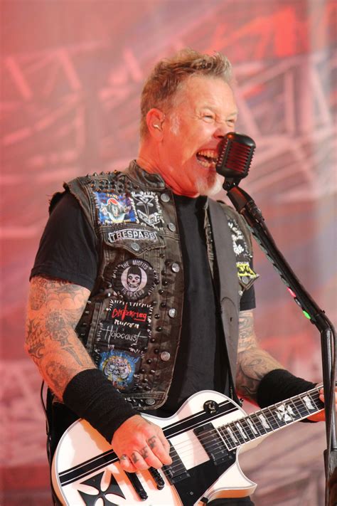 Metallica is an american heavy metal band from los angeles, california, formed in 1981. Metallica, Sam Smith give their all for Lollapalooza 2015 ...