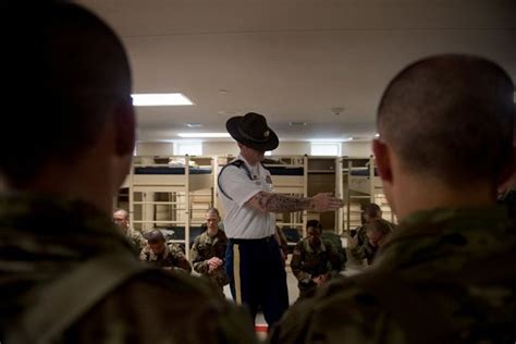7 Drill Sergeant Sayings That Really Mean Youre Screwed We Are