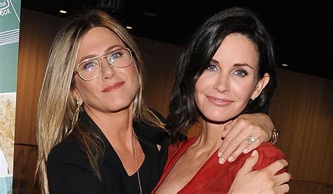 Courteney Cox Says Brad Pitts Divorce Is ‘not About Jennifer Aniston