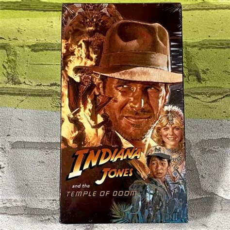 INDIANA JONES AND The Temple Of Doom VHS Harrison Ford Paramount 1989