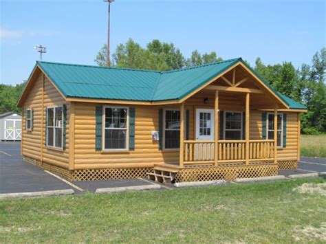 Scores of manufactured sheds, portable garages, cabins and other types of outdoor storage are being sold at auction as part of the bankruptcy of woodtex. Photo Gallery | Gallery Image #2351 | Wood-Tex Products ...