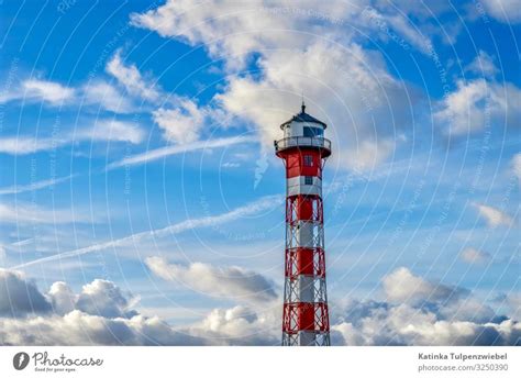 Der Alte Leuchtturm An Der Elbe Norddeutschland Ein Lizenzfreies
